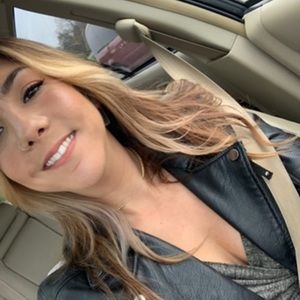 Meet your Posher, Leah